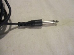 Uni-Directional – Hand Held Corded Dynamic Microphone – Karaoke