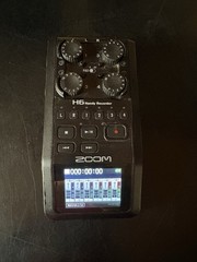 USED Zoom H6 Handy Recorder 6-Track Portable Digital Recorder