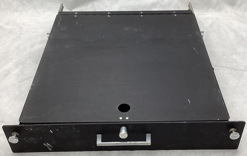Penn-Elcom 2RU Rack Equipment Drawer 18” x 16” x 3”
