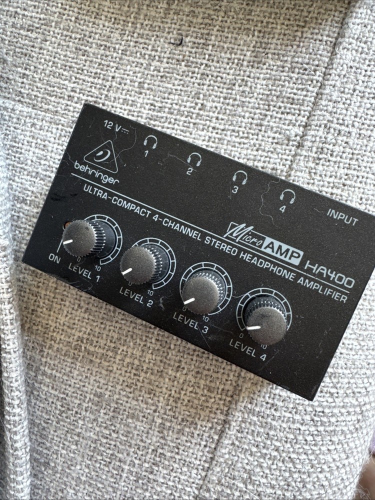 Behringer MicroAmp HA400 4-Channel Stereo Headphone Amplifier – No Power Cord