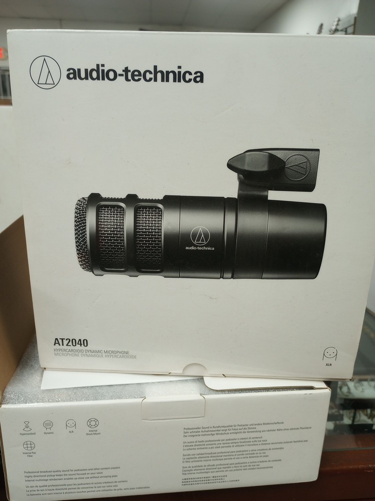Audio-Technica AT2040 Hypercardioid Dynamic Podcast Microphone