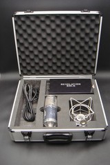 MXL Revelation Solo Tube Condenser Microphone Power Supply Shock Mount Case