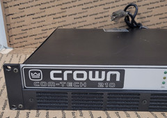 CROWN COM-TECH 210 Power Amplifier W/RACK EARS (TESTED)