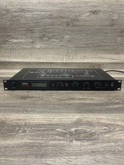 Yamaha TX81Z FM Tone Generator MIDI Synthesizer Rack Mount 8W AC 100V