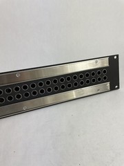 Bittree B52T-2WNHD 2×26 2RU Panel Black Normalling NonTerminating Audio Patchbay