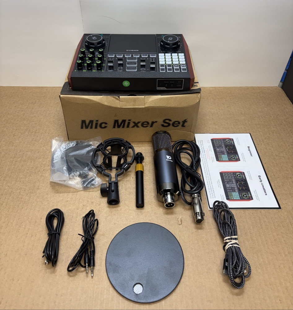 Mixer G10 4.5 Inch LCD Screen 6.35 mm Dynamic Mics Auto Tune
