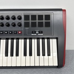 Novation Impulse 49 MIDI Keyboard Controller 49 Semi-Weighted Keys
