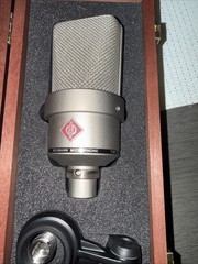 Neumann TLM 103 P48 Wired Large-Diaphragm Condenser Microphone – Mint Condition!