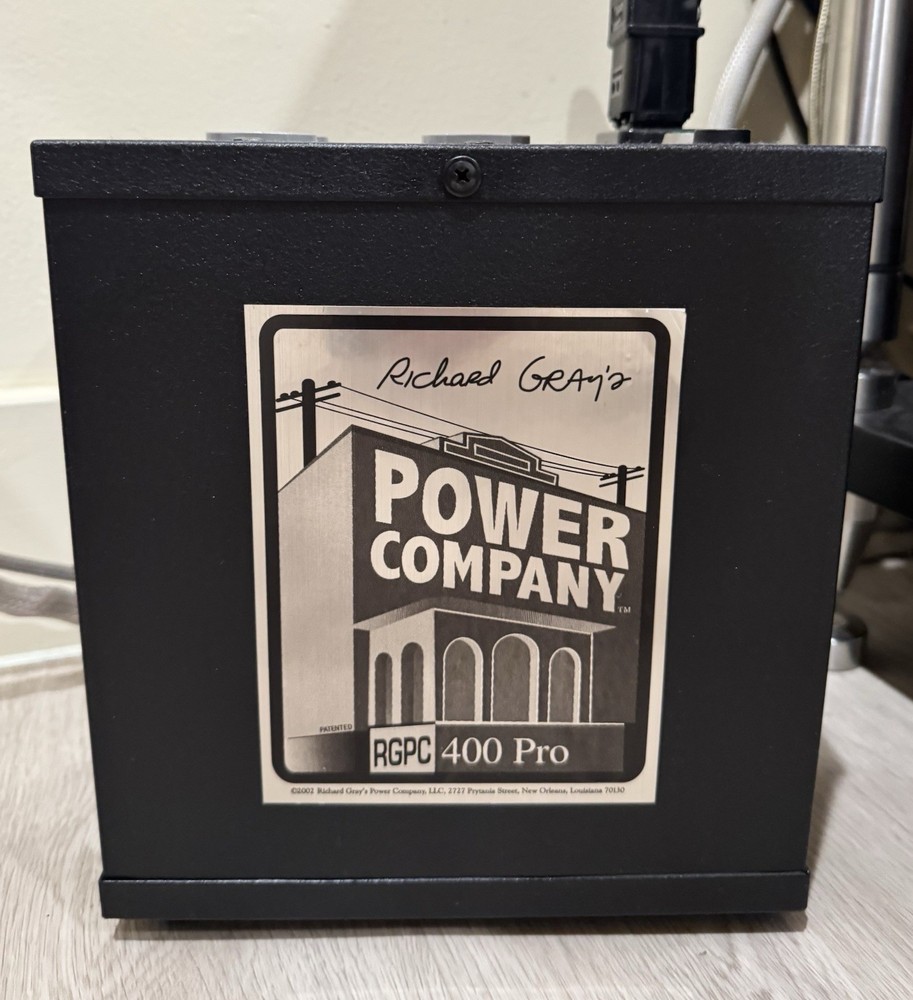 Richard Gray’s Power Company RGPC 400 Pro AC Power Line Conditioner