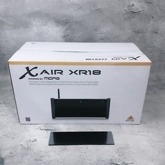 Behringer X Air XR18 18-channel Tablet-controlled Digital Mixer JP Black 4.3kg