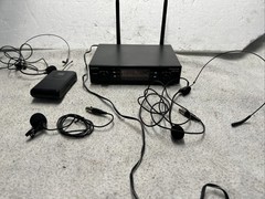 innopow Dual UHF Wireless Microphone System (WM333) –
