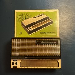 Stylophone – Original Retro Pocket Synthesizer Portable Synth Analog DUBREQ New