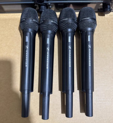 1pcs A set of Sennheiser EM3732II receiver with 2 MD5235 microphones