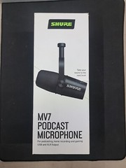 Shure MV7 Dynamic Unidirectional Dual LR/USB Podcasting Microphone OPEN BOX NEW