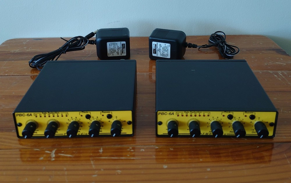 FMR Audio PBC-6A : „Vintage-y“ Mono Compresssor *** STEREO Pair ***