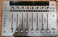 Euphonix MC Mix Silver 8-Fader Eucon Audio Daw Control Surface – For Parts