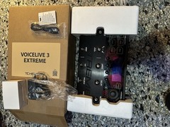 TC-Helicon VoiceLive 3 Extreme Multi-Effects Processor Pre Owned Works Great