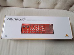 Behringer Synthesizer Neutron Paraphonic Analog Semi-Modular