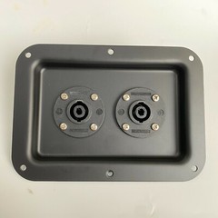 Large Black Metal Speaker Jack Plate W/ Dual SpeakOn NL4MPR Connectors 5″x7″