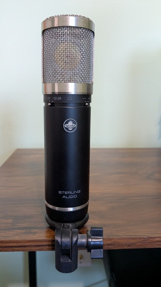 Sterling Audio ST55 condenser mic