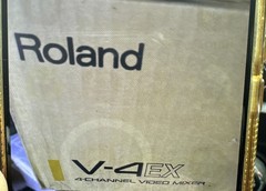Roland V-4EX 4-Channel Video Mixer Tested, working well, in good condition.