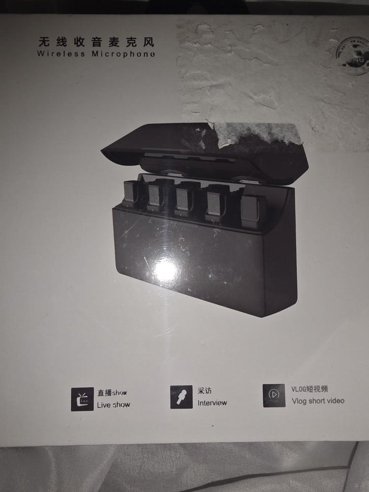 Jostart Wireless Mic Plug N Play 4-Pack Microphone For iPhone, factory sealed