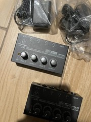 Behringer MICROAMP HA400 Ultra-Compact 4 Channel Stereo Headphone Silver