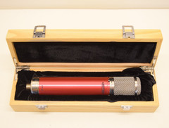 Avantone Pro CV-12 Large-Diaphragm Tube Condenser Microphone – READ!