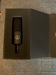 Audio Technica AT4033a Cardioid Condenser Microphone