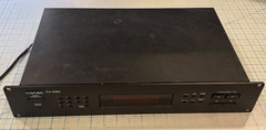 Tascam TU-690 AM/FM Stereo Rack Mount Tuner