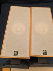 Yamaha NS-U50 2-Way Computer Speakers (1 Pair) 100 watts Each