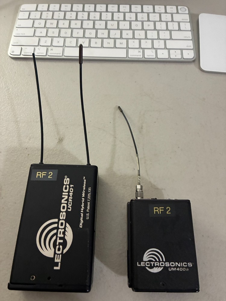 Lectrosonics Digital Hybrid Set- Um400a + UCR401- Block 21, RF#2