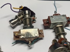 23 Potentiometers & Foot Switches For Vintage Moog Synthesizers