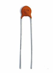 100pc Disc Ceramic Capacitor 221K 220pF 1KV K ±10% Y5P RoHS Taiwan