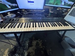 Yamaha DX11 Professional FM Synthesizer – Great Condition