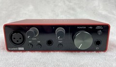 Focusrite Scarlett Solo 3rd Gen USB-C Audio Interface 2-Ch Phantom Direct Mon