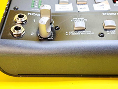 ⚡UNTESTED BUT POWERS ON BIG KNOB⚡STUDIO COMMAND SYSTEM STUDIO SPEAKER CONTROLLER