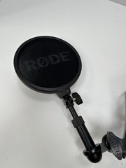 RODE NT1/P48 Condenser Microphone Mic Kit w/ Shock Mount & Pop Filter – Clean