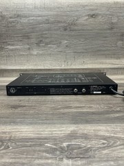 Yamaha TX81Z FM Tone Generator MIDI Synthesizer Rack Mount 8W AC 100V