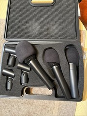 Behringer ULTRAVOICE XM1800S Dynamic Handheld Microphone, 3 Pack