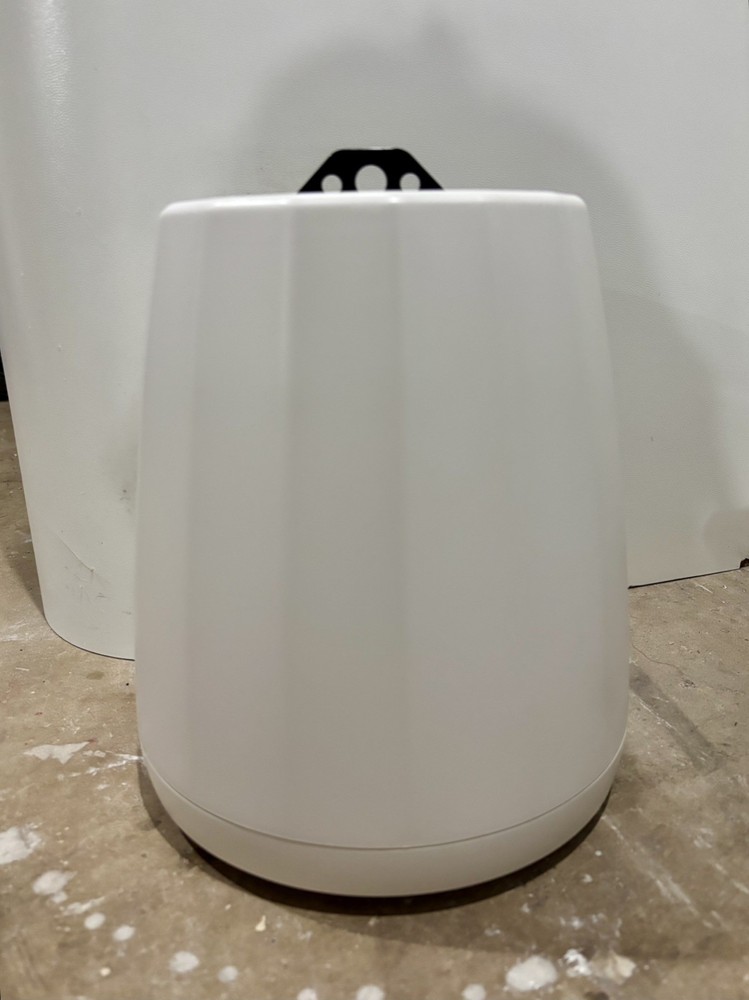 Single JBL Control 60 Series 75W 8 Ohm C65P/T-WH Pendant Speaker -NEW/OPEN BOX-