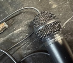 Peavey PVM 535N Cardiod Dynamic Microphone & Cable – Made in USA