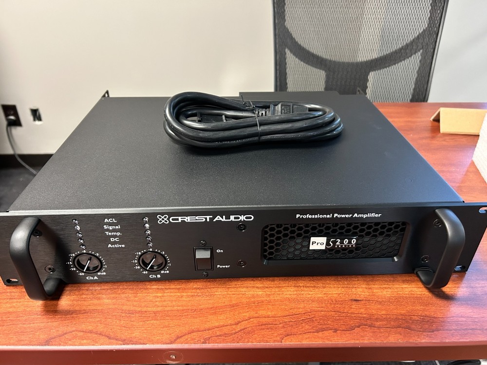 Crest Audio Pro 5200 Professional Touring Power Amplifier (2RU) – NEW IN BOX