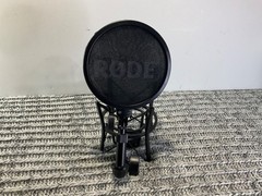 Rode SM6 Shockmount BASE ONLY** (Black)