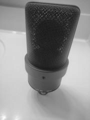 Neumann TLM103 Wired Condenser Microphone – Matte Black