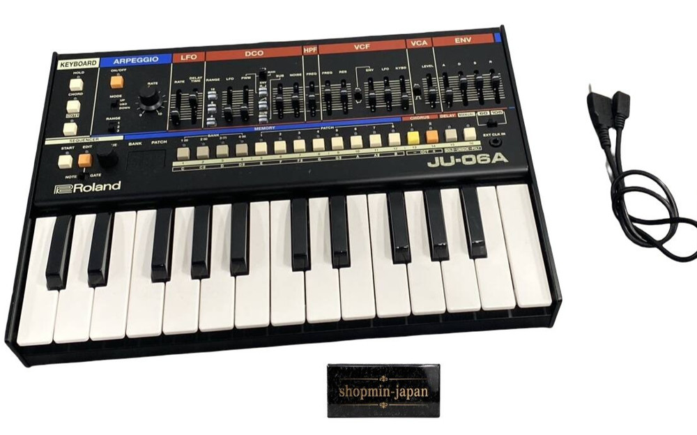Roland JU-06A Boutique Synth w/K-25M Keyboard Tested Working from Japan