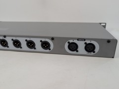 Peavey VSX 26 Loudspeaker Management Control System – Power Tested Only READ