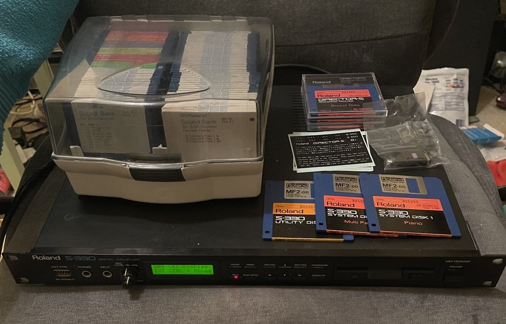 Roland S-330 Digital Sampler Director-S with Rare Dongle 48 Disks Tested Working