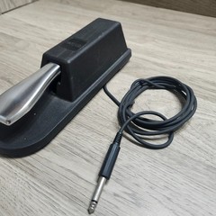 Yamaha Electric Piano Keyboard Sustain Foot Pedal Corded