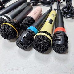 Lot of 10 Assorted Microphones – Untested, Various Models & Colors, Used